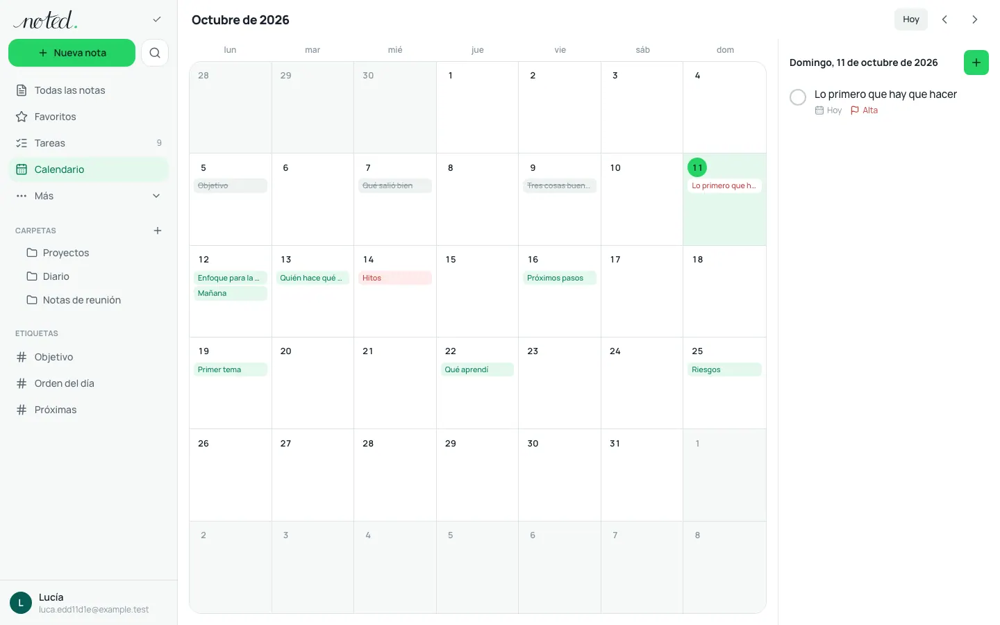 El calendario con tareas y recordatorios de un mes