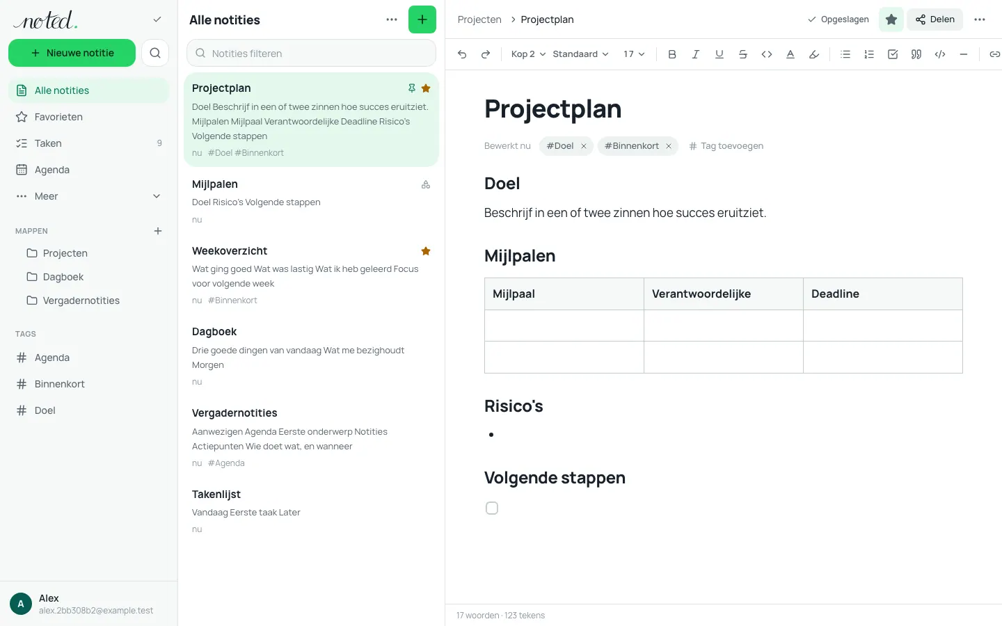 De noted.-editor met een geopende notitie naast de mappenlijst