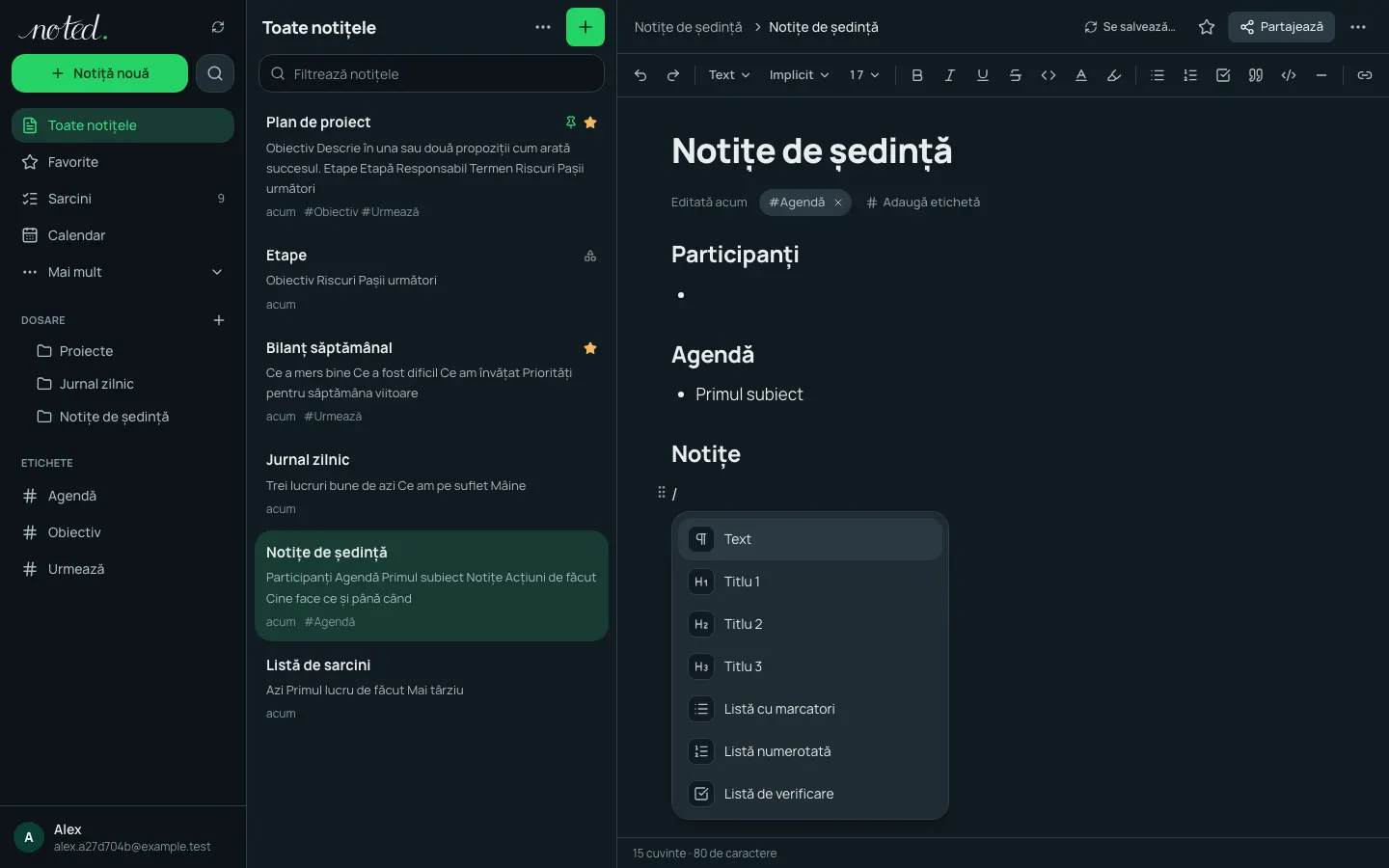 Meniul slash din editor, cu blocurile care pot fi inserate